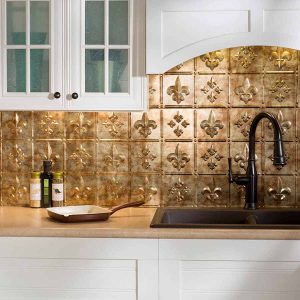 Fasade Backsplash in Fleur-de-lis